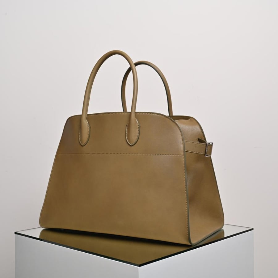 Margaux 15 38x28x23cm