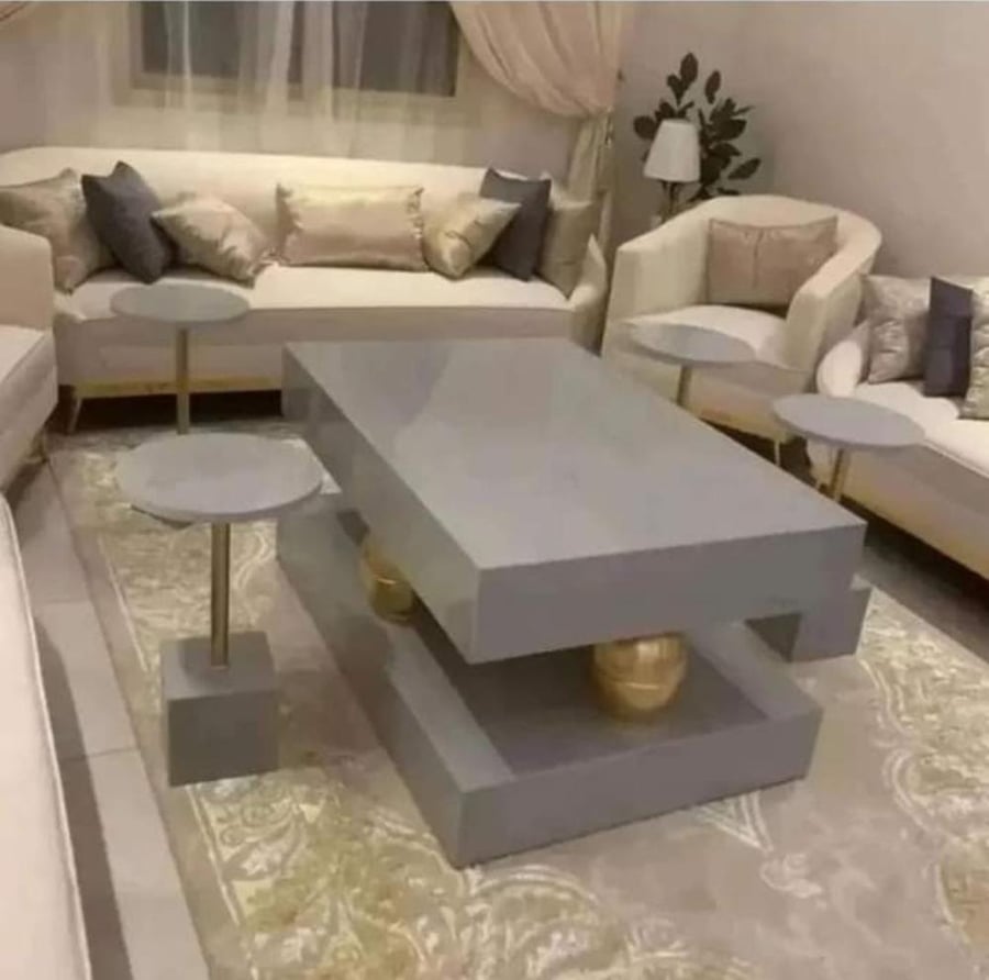 طقم طاولة قهوة مودرن (رئيسية  وخدمة 4 قطع) - تصميم عصري بلون رمادي و دهبي