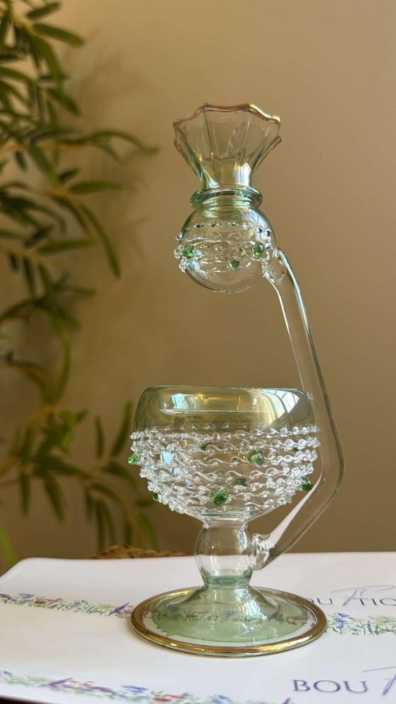 فواحة فنتج عطرية.