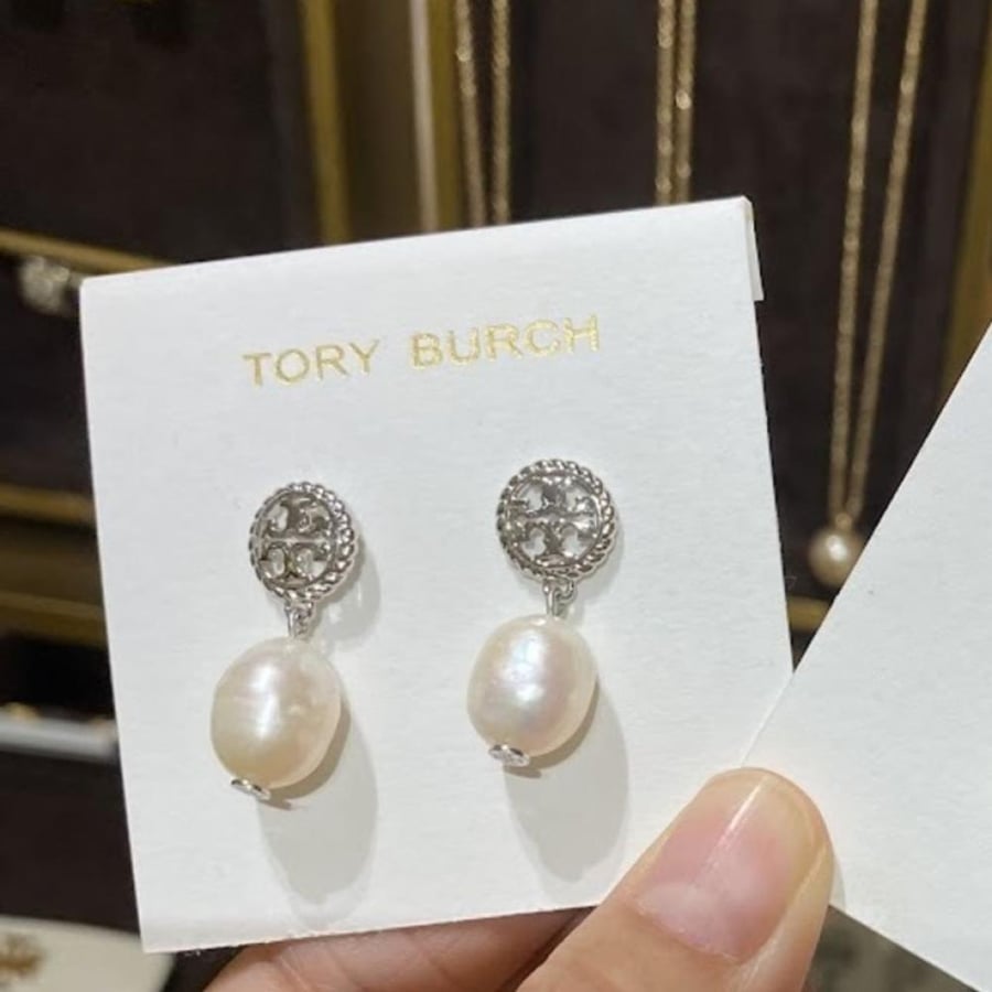 Tory Burch pearl Earrings