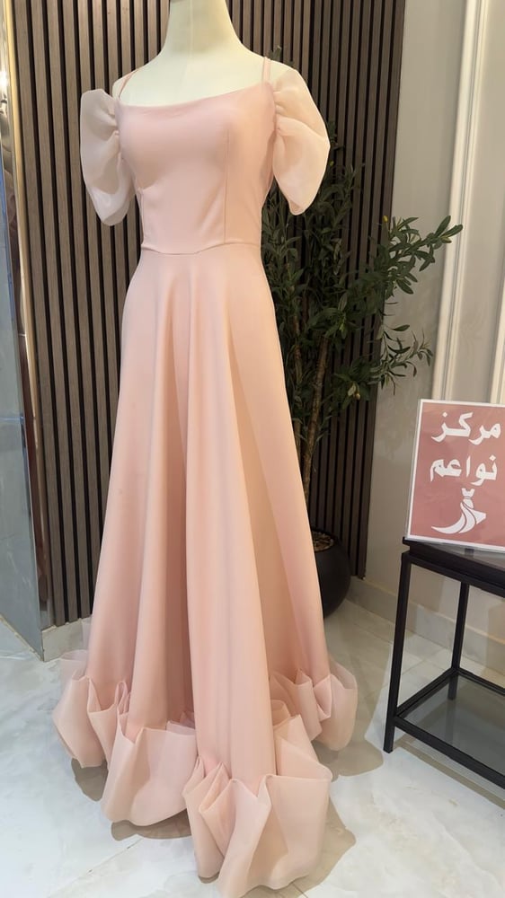 فستان ناعم سهره