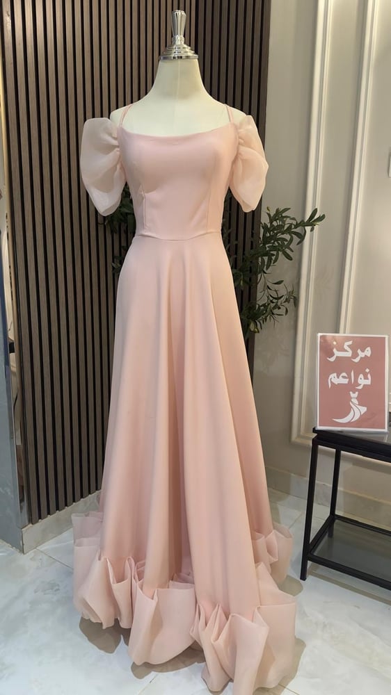فستان ناعم سهره