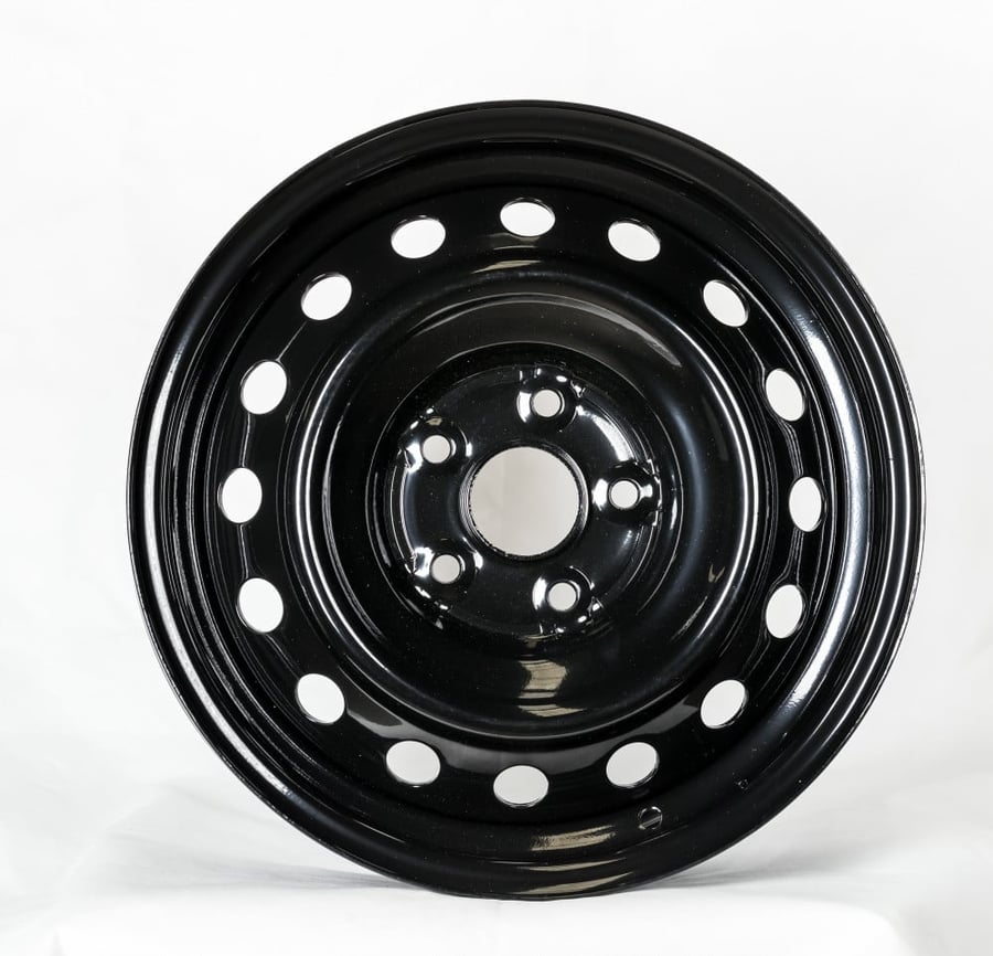 Hilux 5 nail size 16