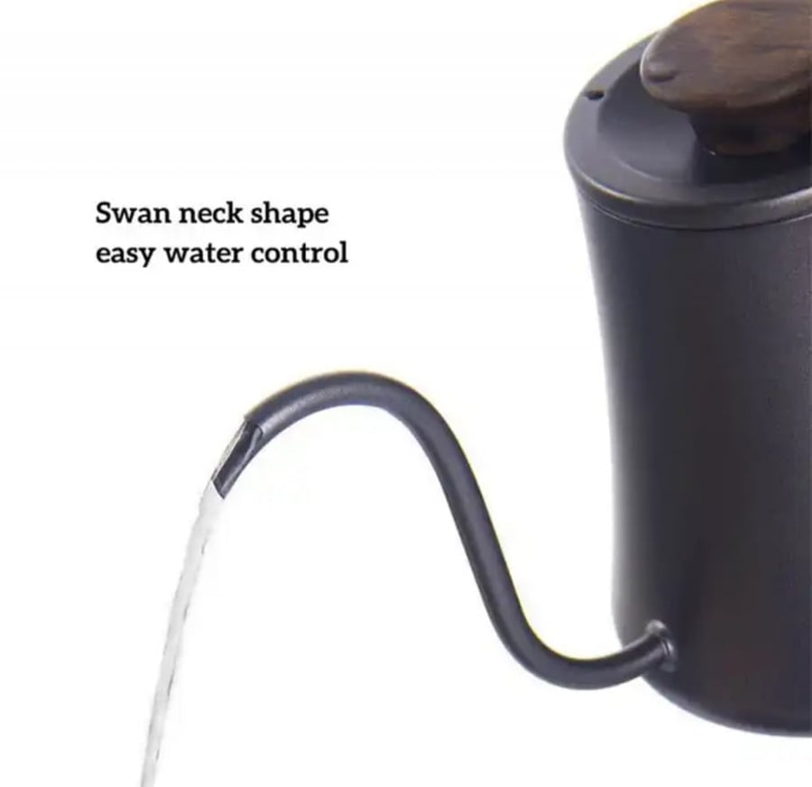 إبريق ترشيح احترافي لون ابيض بمقبض خشبي 550ml
