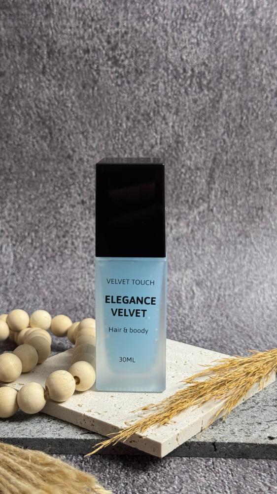 Body and hair perfume with powder