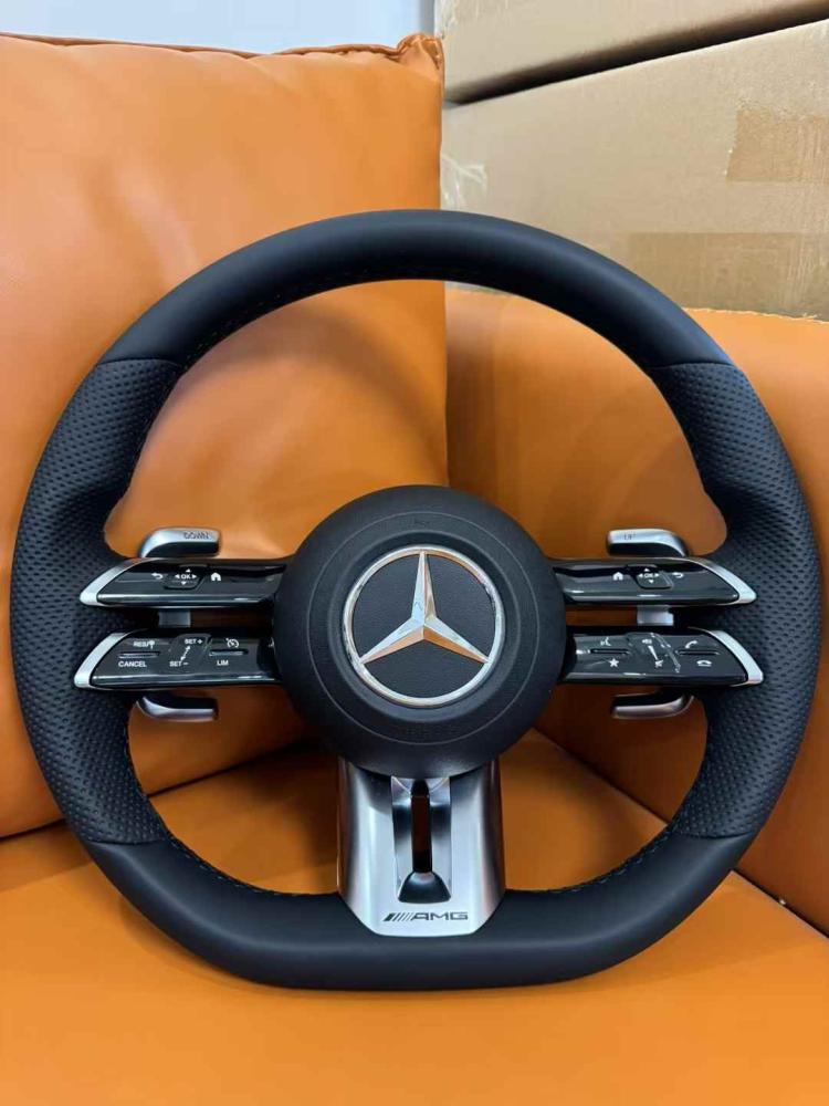 مجموعة منتجات مرسيدس G-class 2025