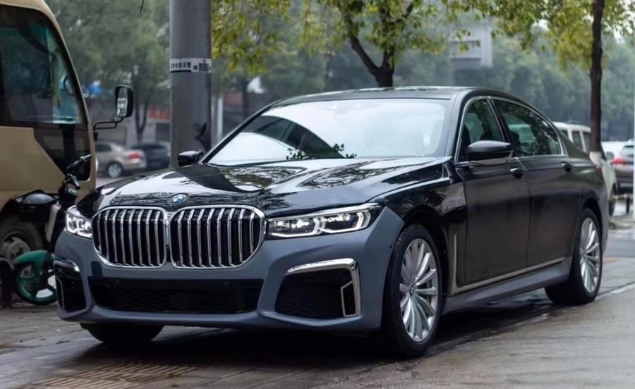 تحويل BMW الفئة السابعة من موديل 16-19 الى 2020