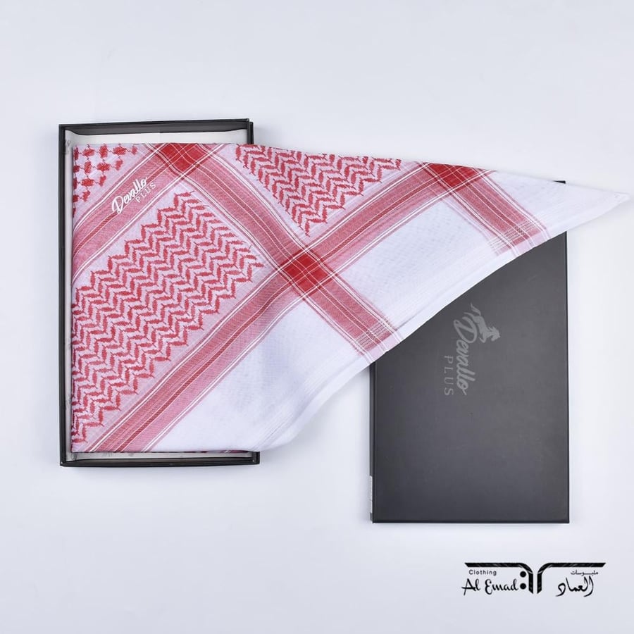 شماغ ديفالو بلس 34 DEVALLO PLUS أحمر – جودة عالية وملمس ناعم بثبات لون وتصميم أنيق