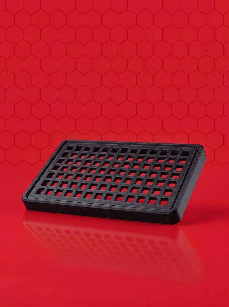 اللون أسود