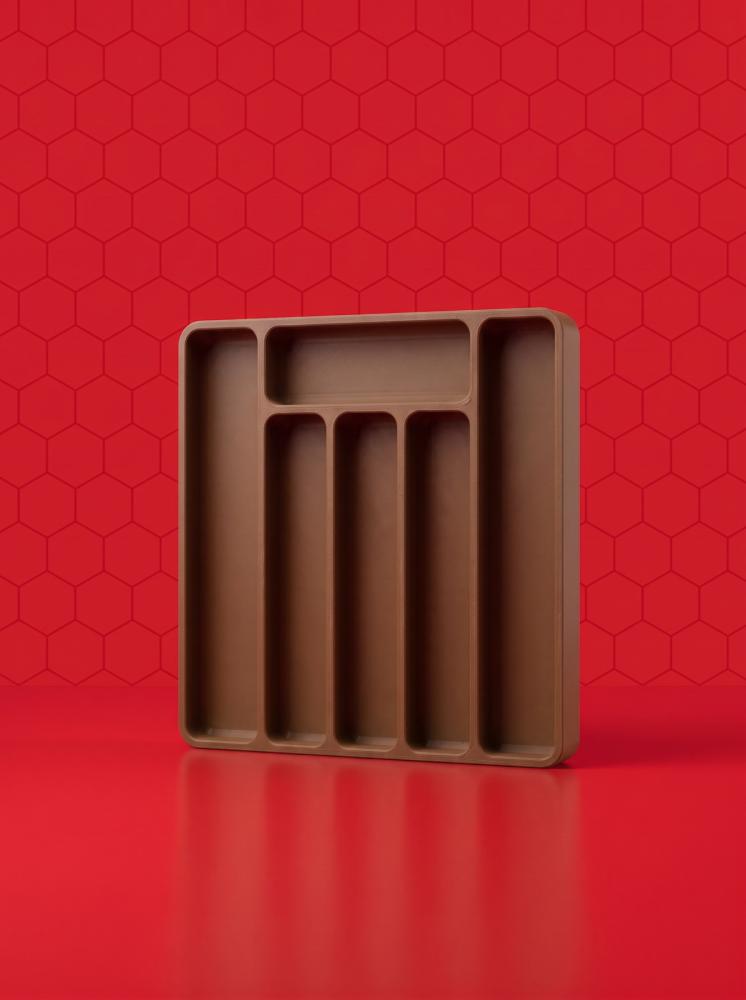 اللون بني