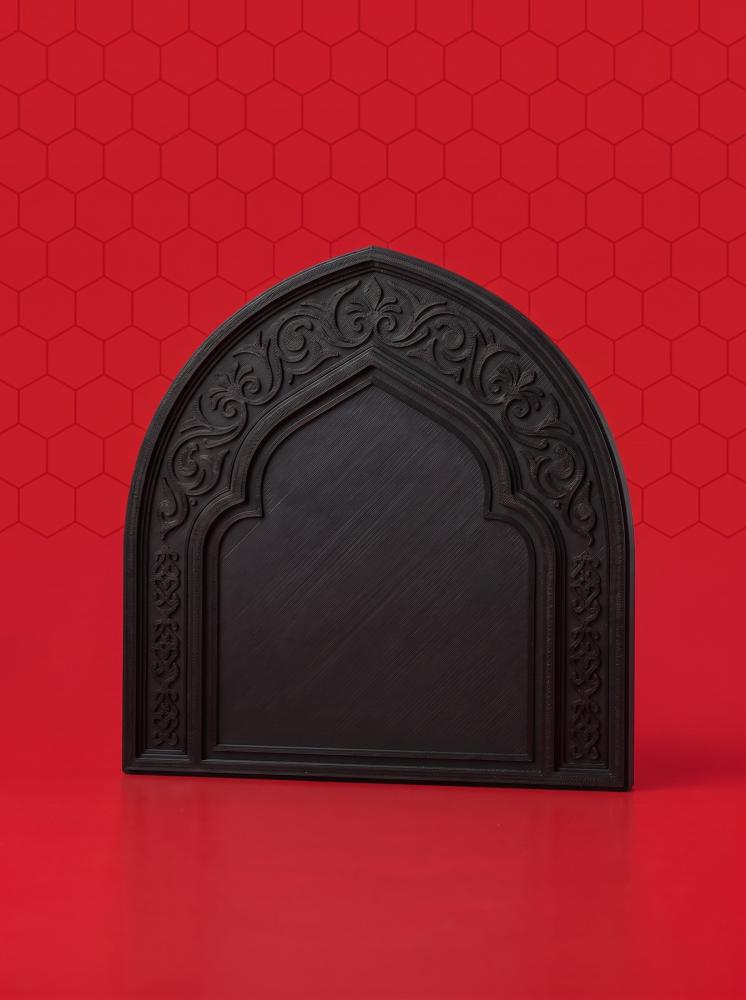 اللون أسود