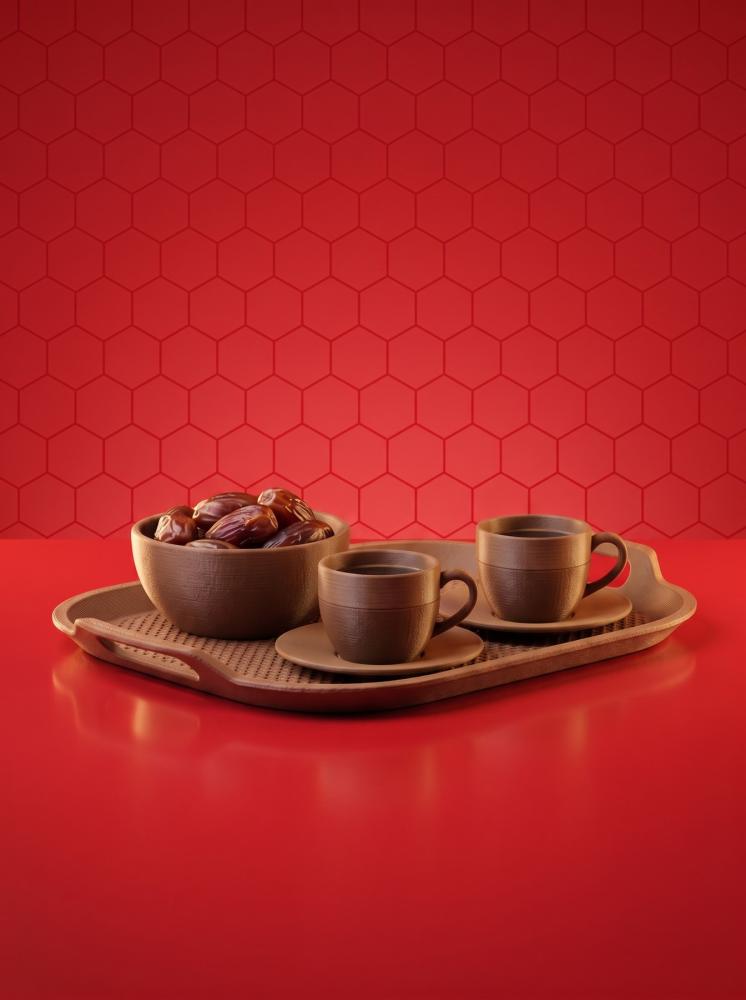 اللون بني