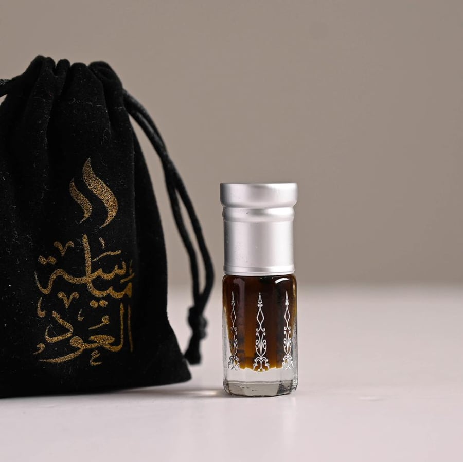 ربع توله دهن عود كمبودي فاخر