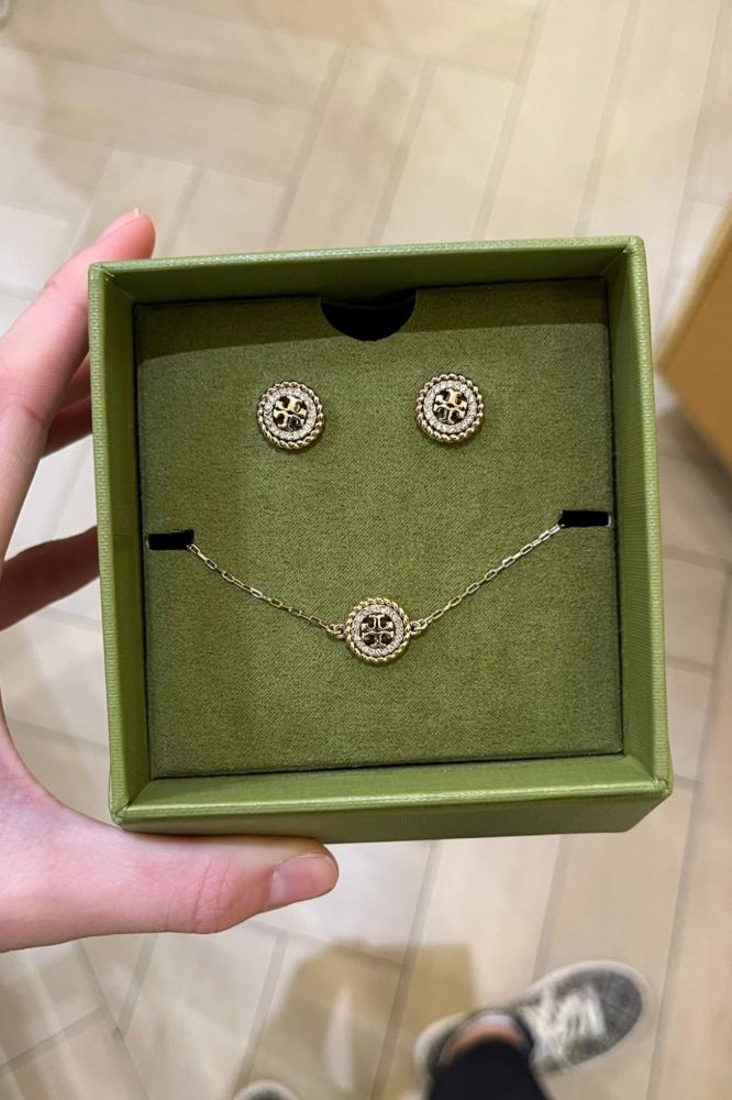 tory Burch