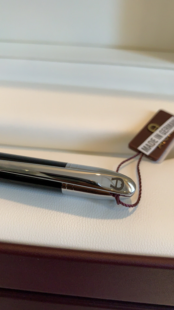 Aigner Pen - مع البوكس فقط