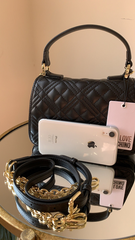 Love Moschino- مع الدست باق فقط