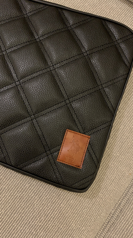 Pouch Polo
