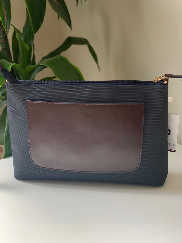 Polo Pouch