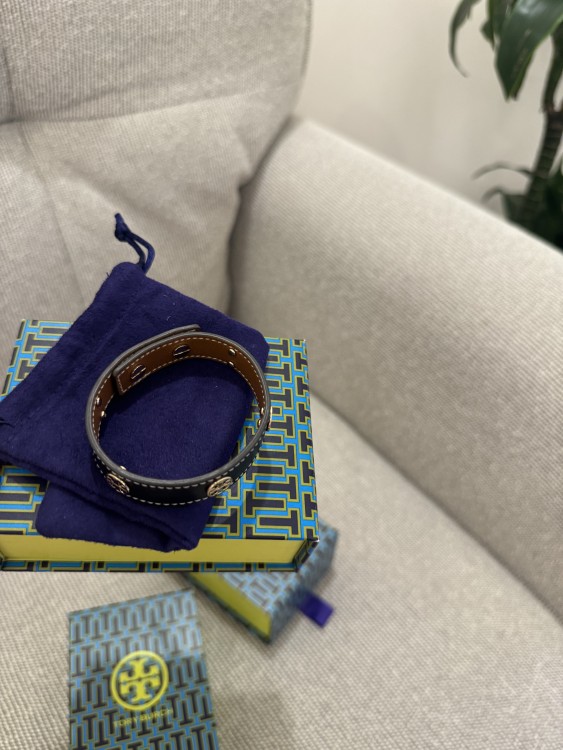 Tory Burch اسواره