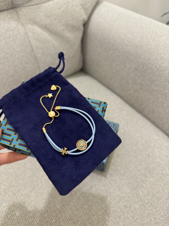 Tory Burch اسواره
