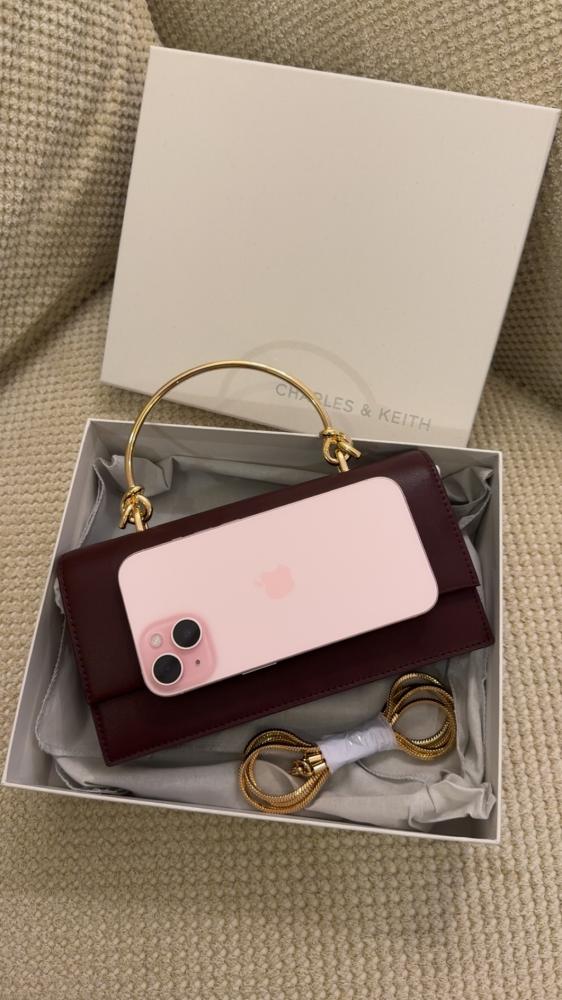 Charles & Keith