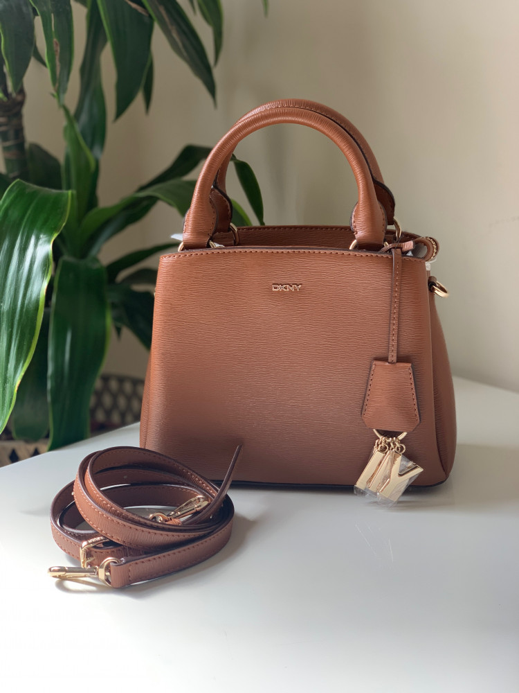 DKNY Small