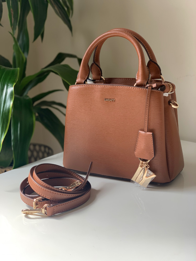DKNY Small