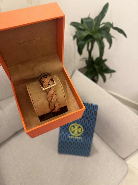 Tory burch