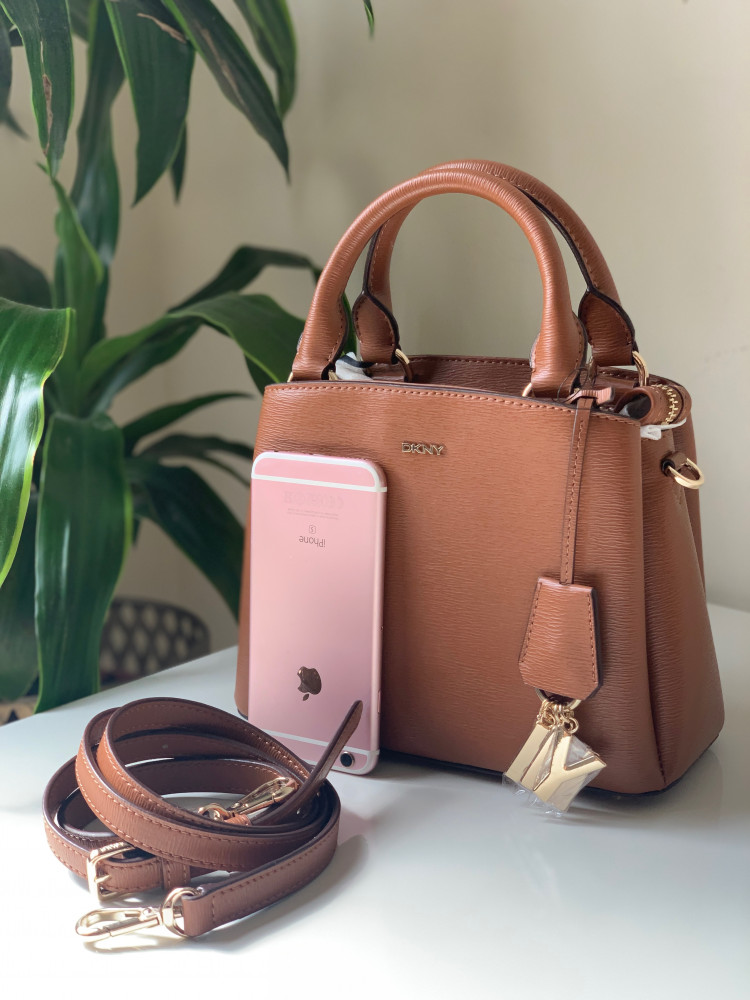 DKNY Small