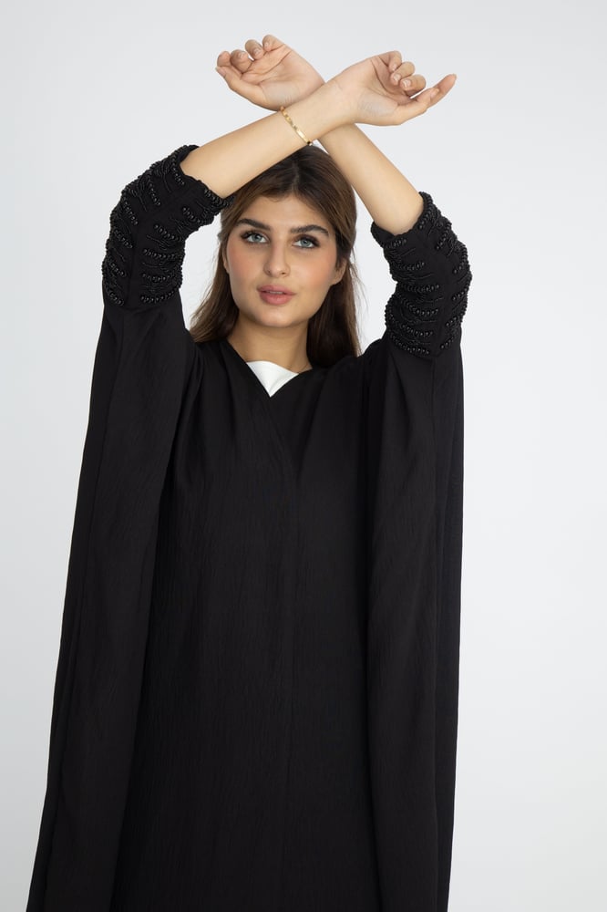 عبايه سوده ساده
