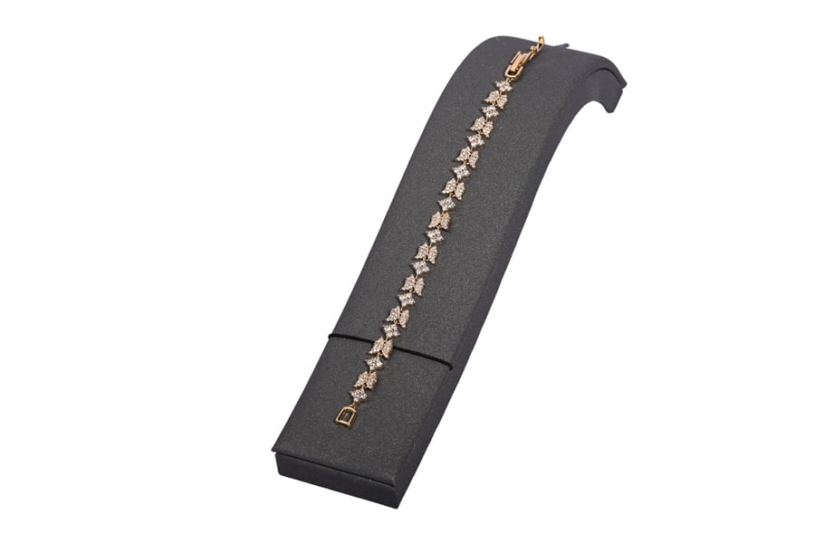 Zircon bracelet