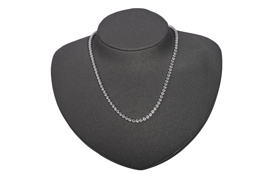Tennis necklace