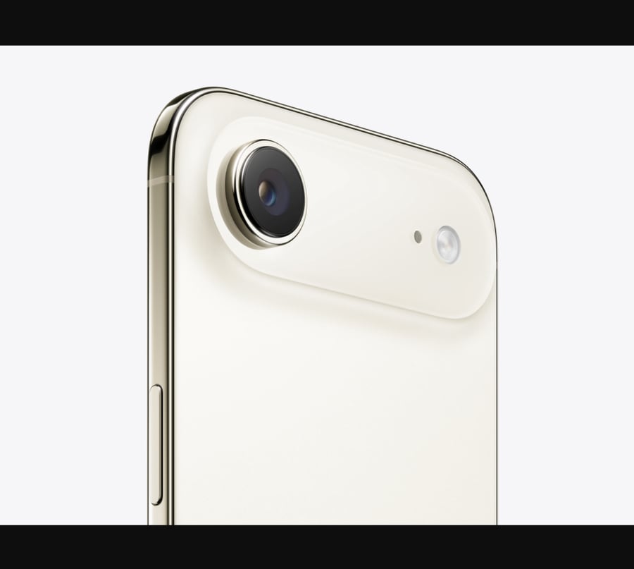 APPLE - ايفون 17 اير حجم 6.5 بوصة 5G - ذهبي