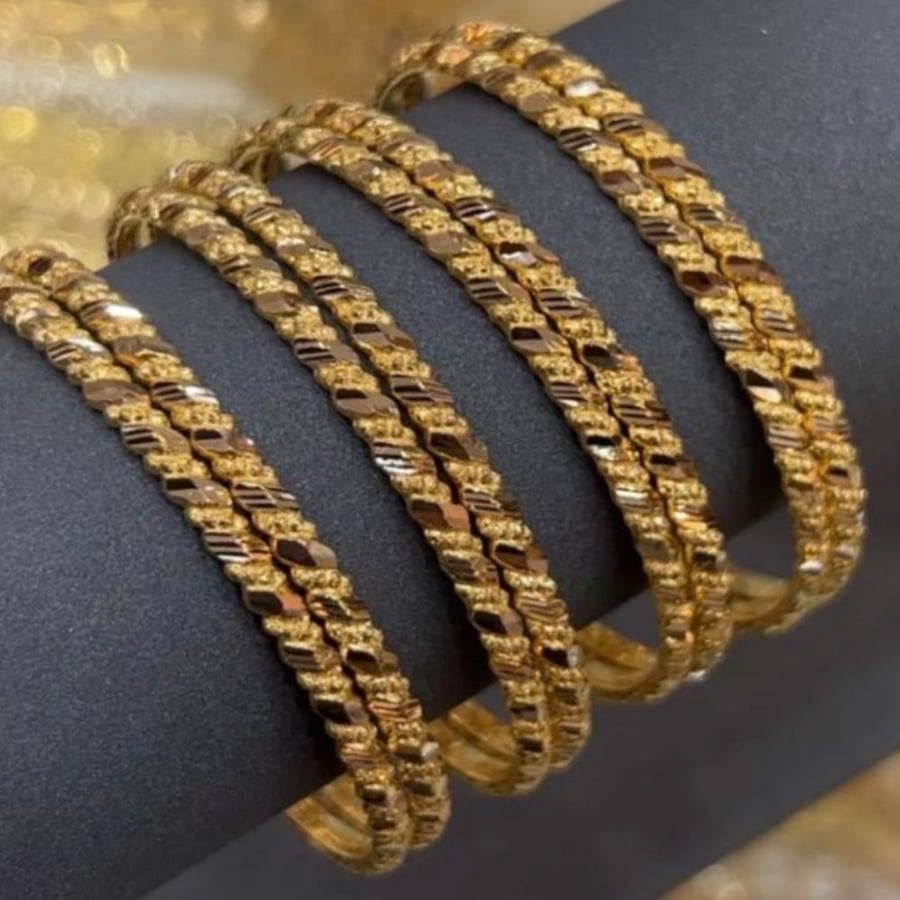 بناجر مبروم مميزة ذهب خالص عيار 21 السعر للحبة