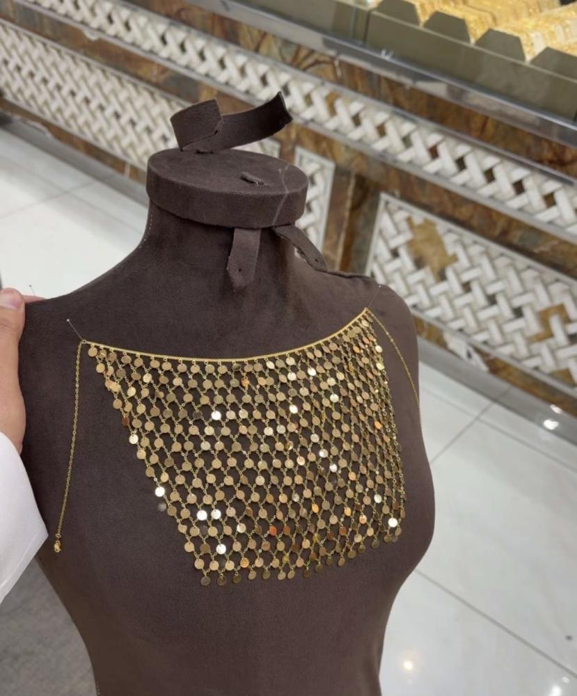 مزنط الدانتيل ذهب خالص عيار 21