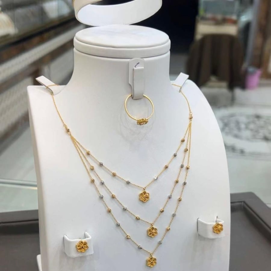 طقم ذهب خالص عيار 21