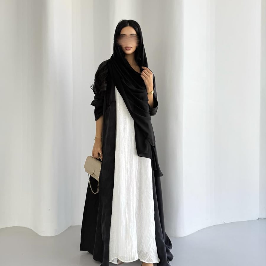 S273 - Black