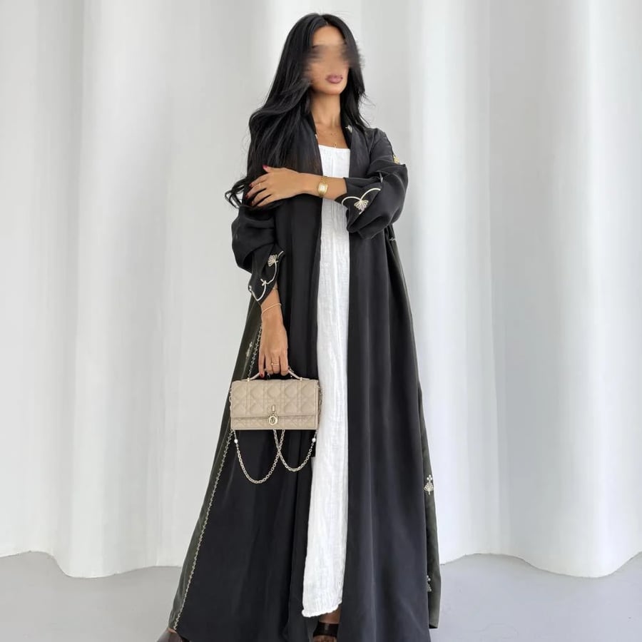 S244 - Black
