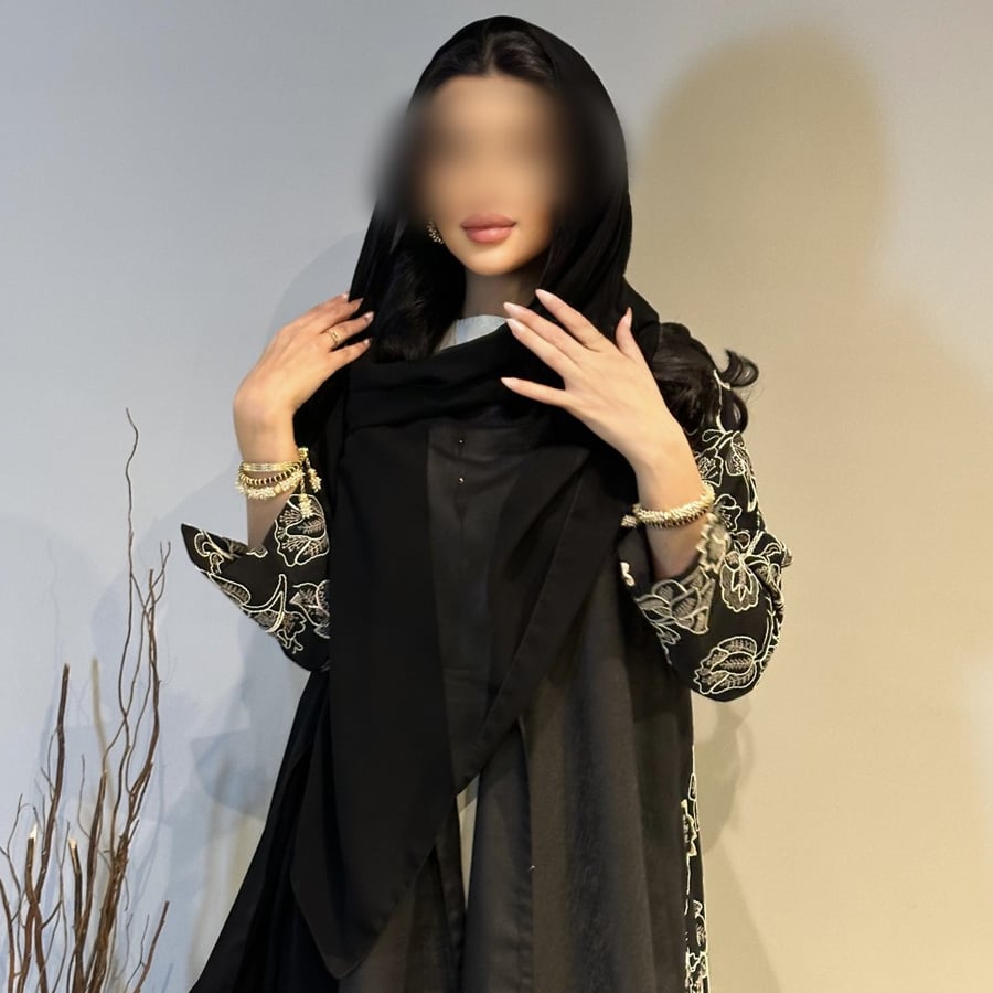 S211 - Black