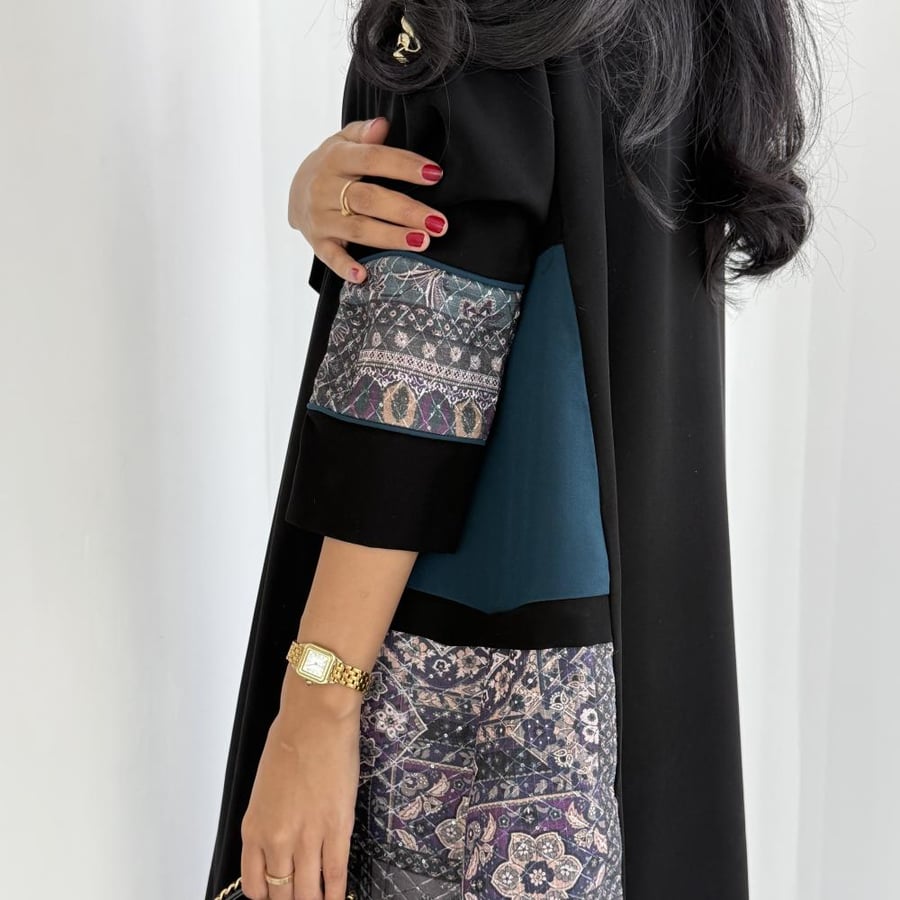 S277 - Black