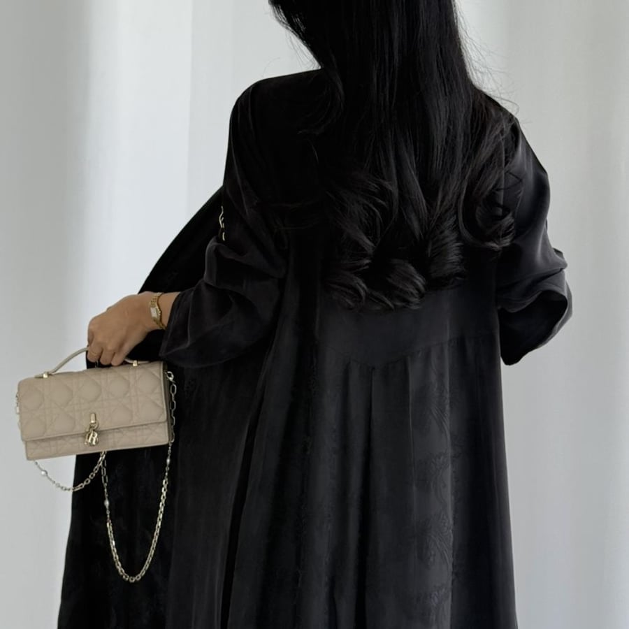 S273 - Black