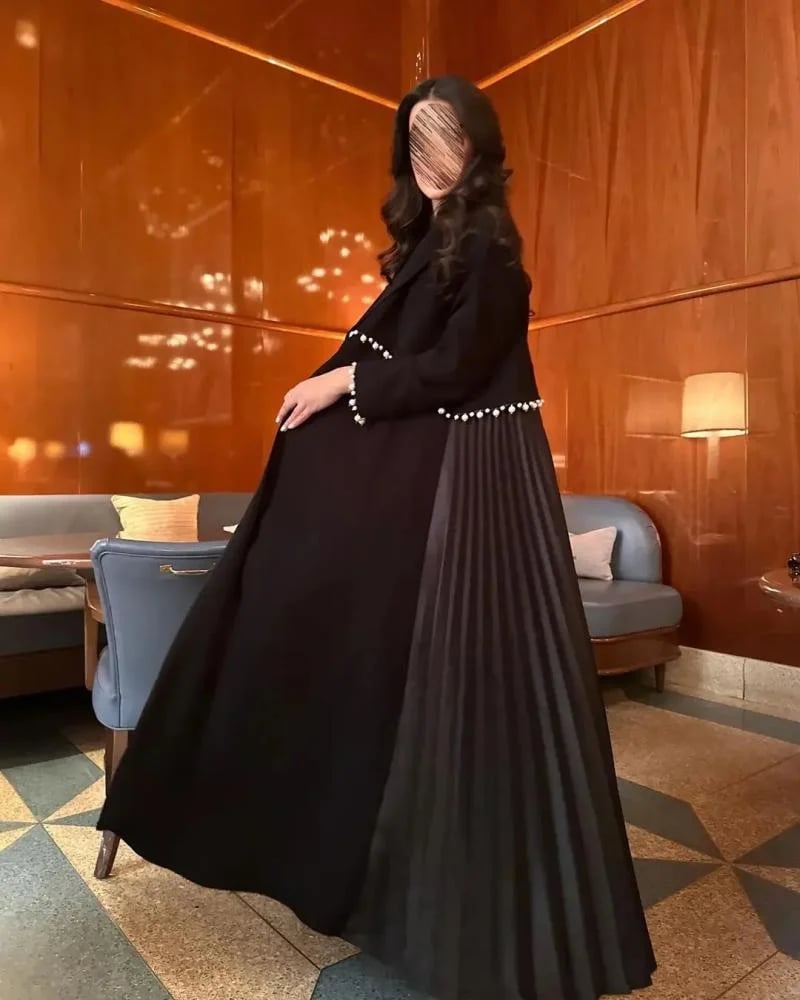 عباية للنساء