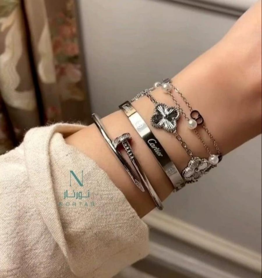 بكج اساور النخبة 1