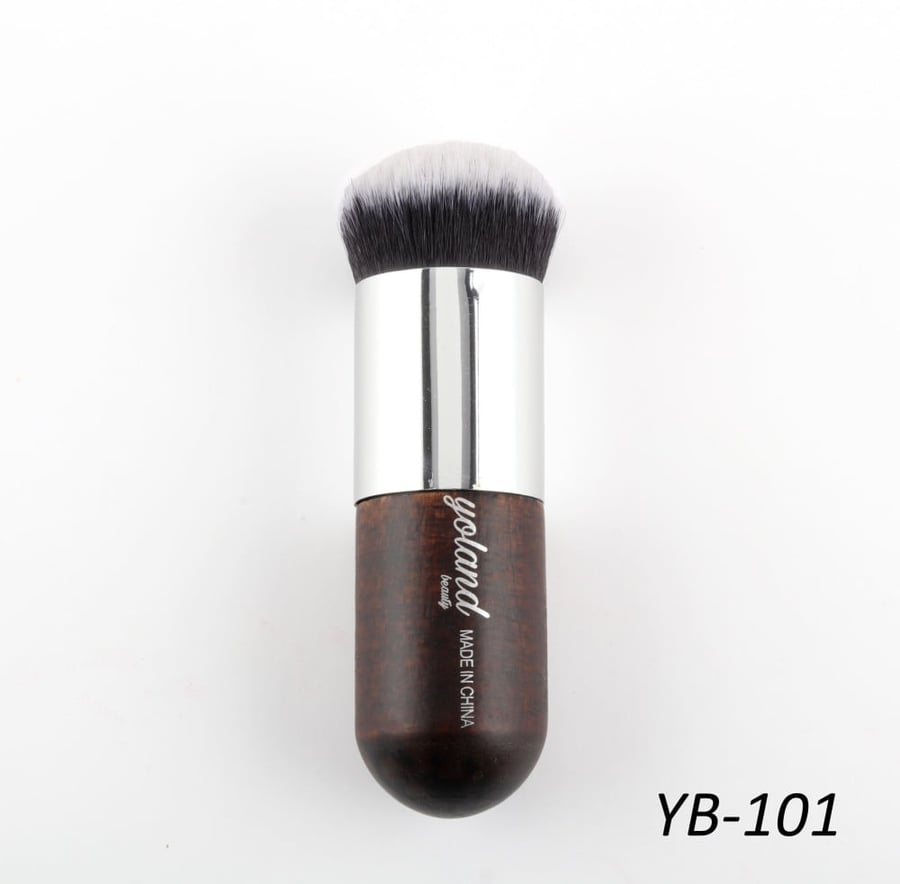 Makeup brush - Yoland 101