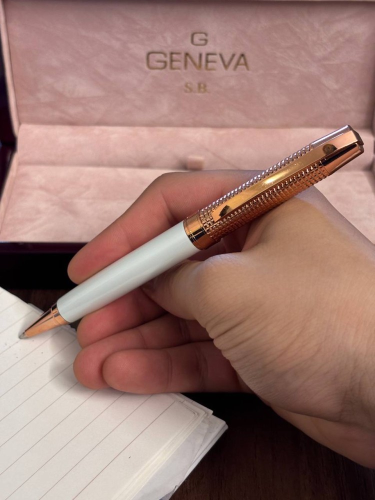 12-جينيفا   Geneva / أبيض نحاسي نقش صغير
