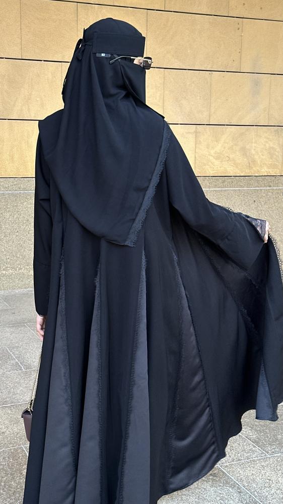 هلا
