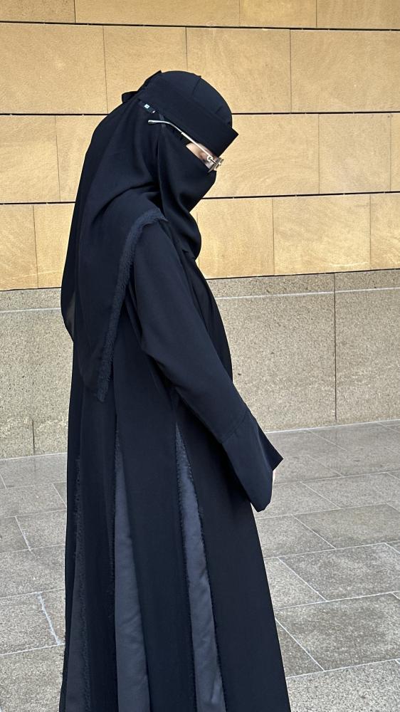 هلا