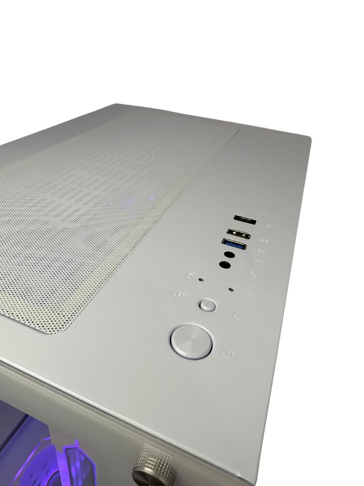 كيس بيسي قيمنق GTW - GT-F7CW002 V2 لون ابيض بي 7 مراوح