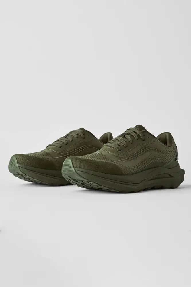 ALO RUNNER OLIVE VERT
