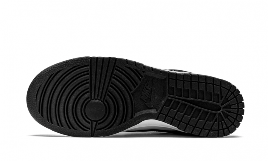 "Black / White - Panda"
